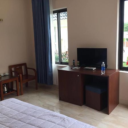 Hotel Alo Ha Binh Tien Thon Binh Hung Esterno foto