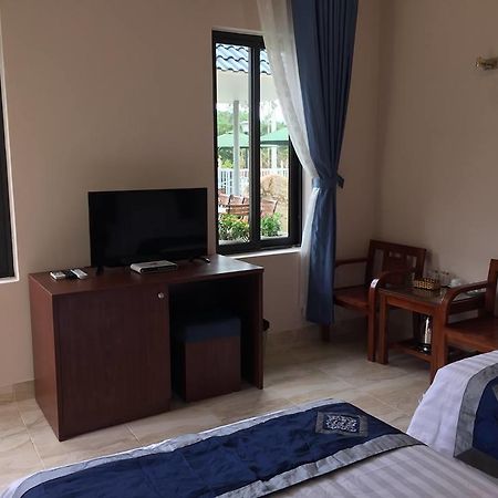 Hotel Alo Ha Binh Tien Thon Binh Hung Esterno foto