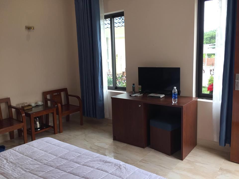 Hotel Alo Ha Binh Tien Thon Binh Hung Esterno foto